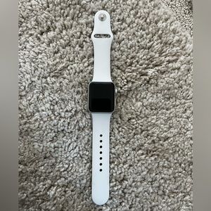 Apple watch series 3